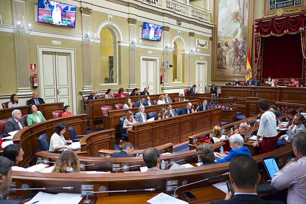 Canarias aprueba ayudas a fondo perdido para las autoescuelas