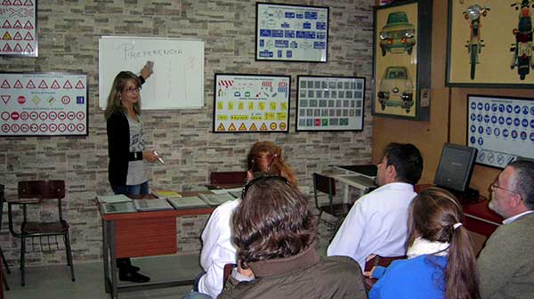 A favor del aula en la enseñanza de la conducción