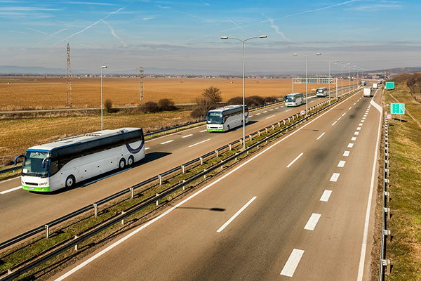 Conducir bajo los efectos de las drogas es motivo de despido en el transporte de viajeros por carretera