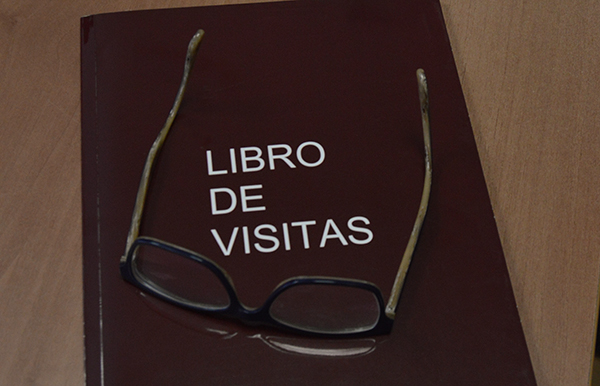 Se suprime el Libro de Visitas