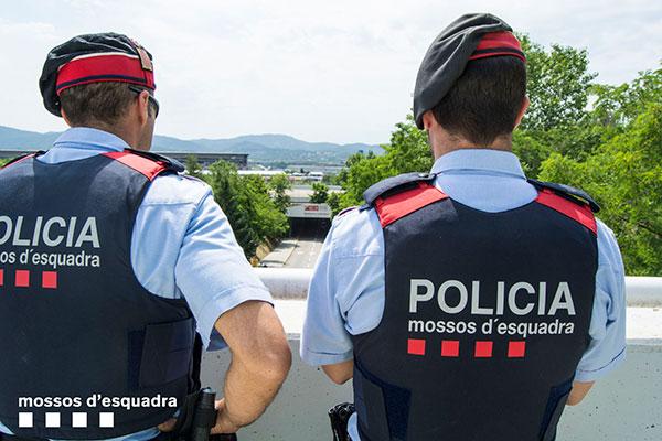 Detenido un examinador de Tráfico en Barcelona