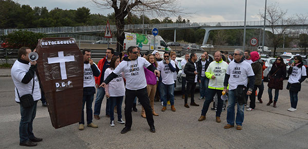 APEAM anuncia más protestas, si no se solucionan las demoras en los exámenes