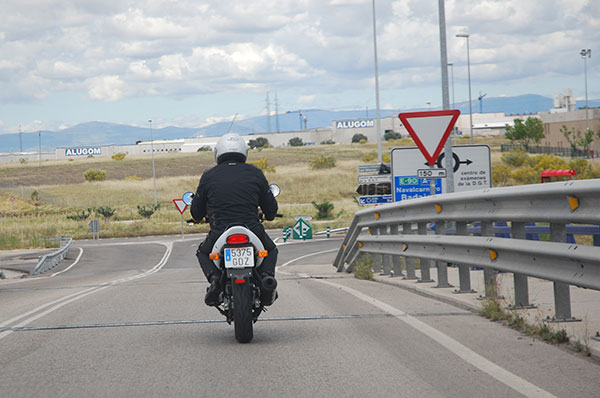 Fallece un aspirante a conductor de moto mientras se examinaba