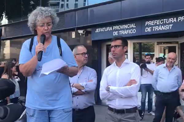 Las autoescuelas de Barcelona piden respeto y soluciones