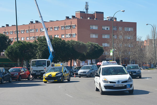 ZBE: los vehículos de autoescuelas, entre los susceptibles de exención, moratoria o autorización municipal